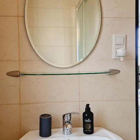 Rum i privatbostad Spij-tu Jacuzzi W Cenie