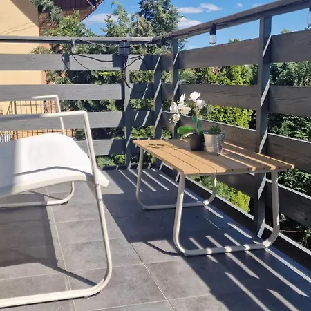 Spij-tu Jacuzzi W Cenie Rum i privatbostad *