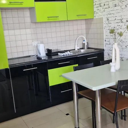 Spij-tu Z Jacuzzi Quarto em Acomodações Particulares *