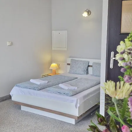 Rum i privatbostad Spij-tu Jacuzzi W Cenie *